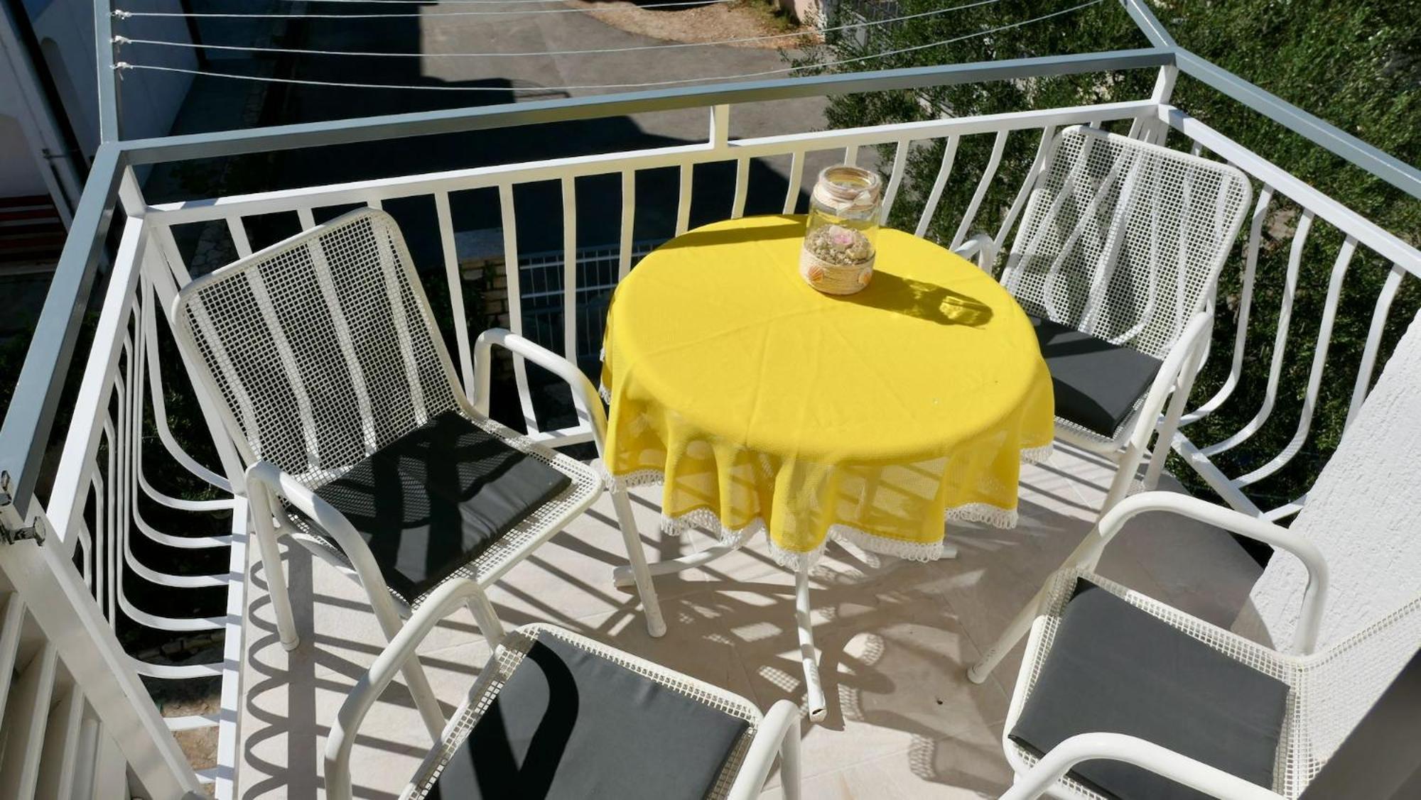 Apartments Villa Agatha Sveti Filip i Jakov Bilik gambar