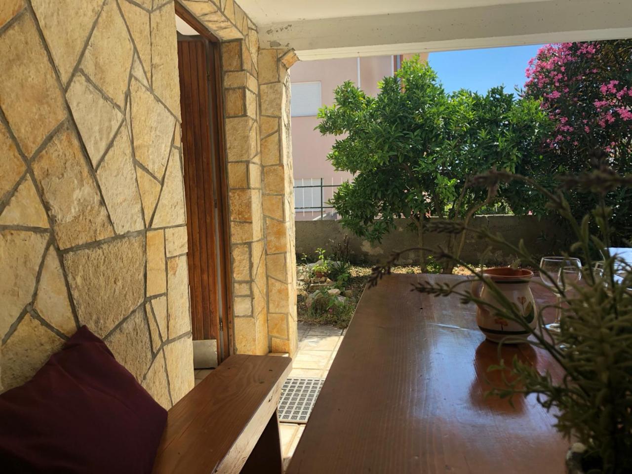 Apartments Villa Agatha Sveti Filip i Jakov Bilik gambar