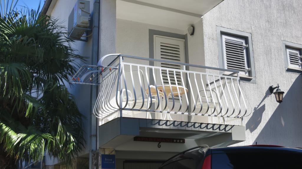 Apartments Villa Agatha Sveti Filip i Jakov Luaran gambar
